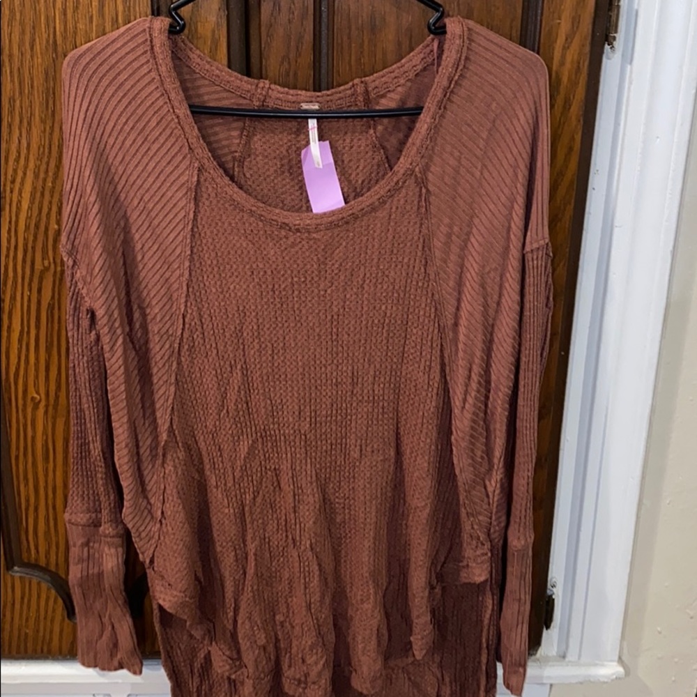 Long sleeve dressy shirt!